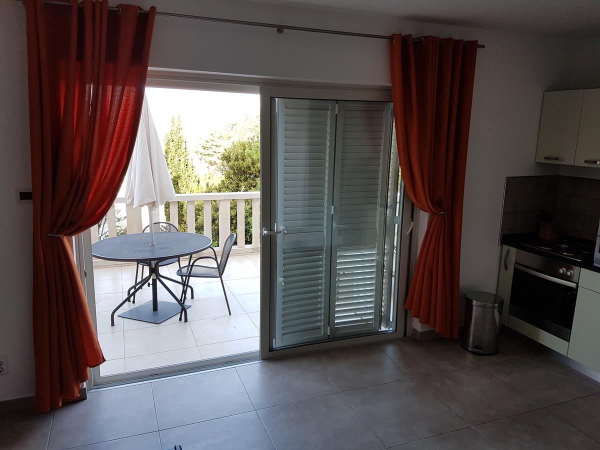 Villa Jade Apartments Front Row Sea View - Walk To Korcula Old Town Medvinjak Eksteriør bilde